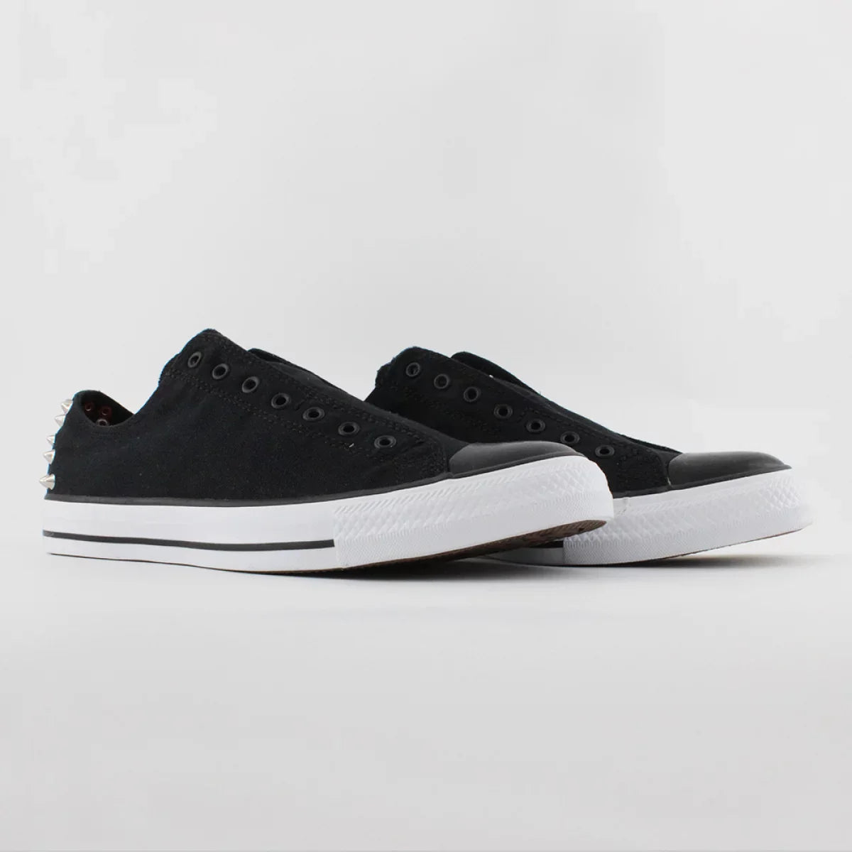 CONVERSE SLIP-ON SPIKE-B
