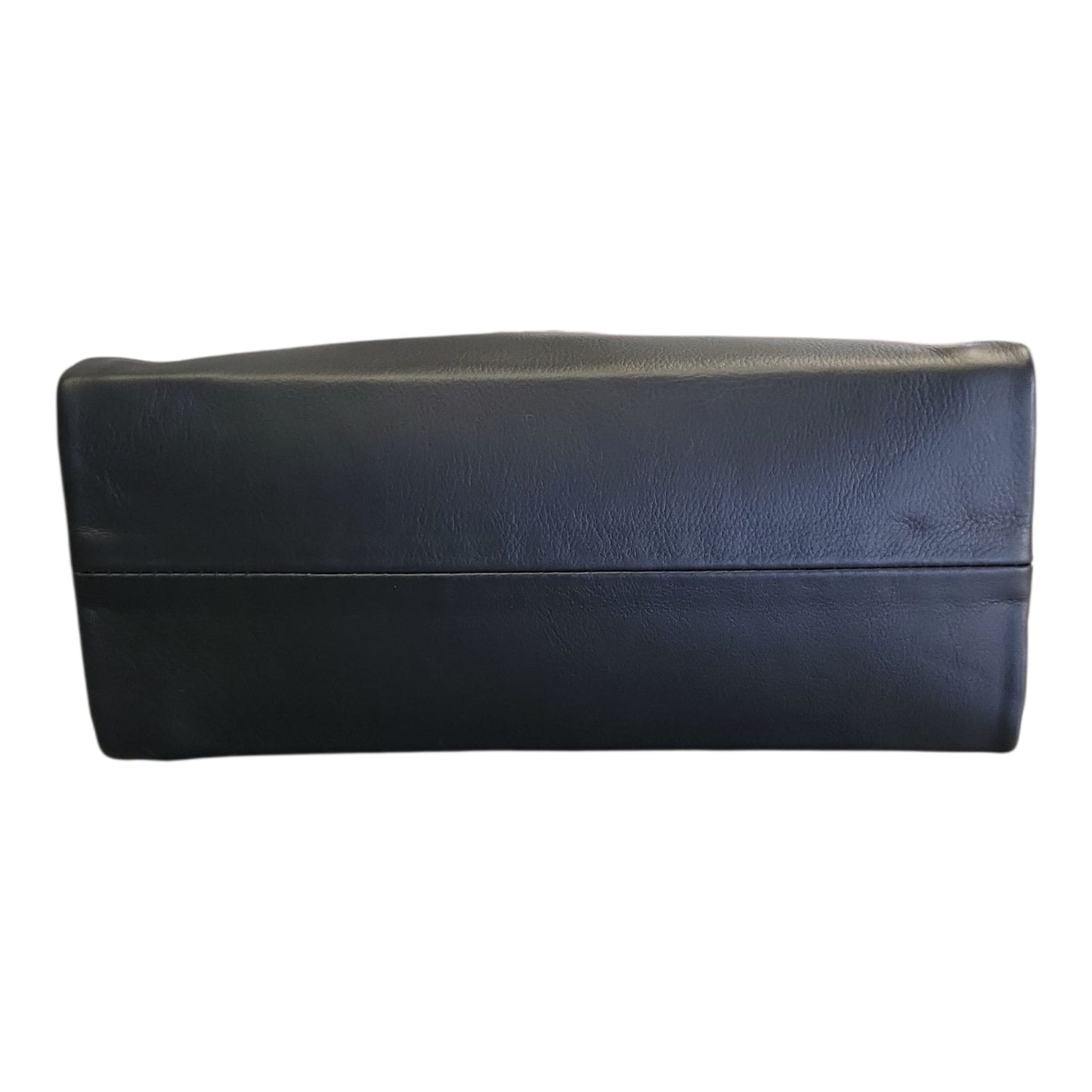 Pelletteria Veneta – Borsa Donna in Pelle Liscia Nera con Manico Intrecciato Imbottito e Tracolla Intercambiabile (24x18x10 cm)
