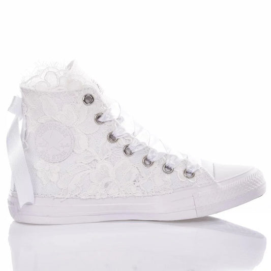 Converse Amabel