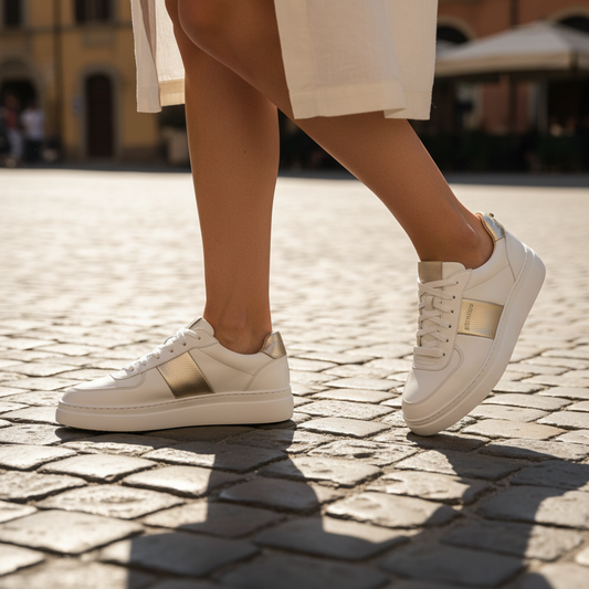 Mephisto Dayana sneaker donna bianca indossata in piazza italiana
