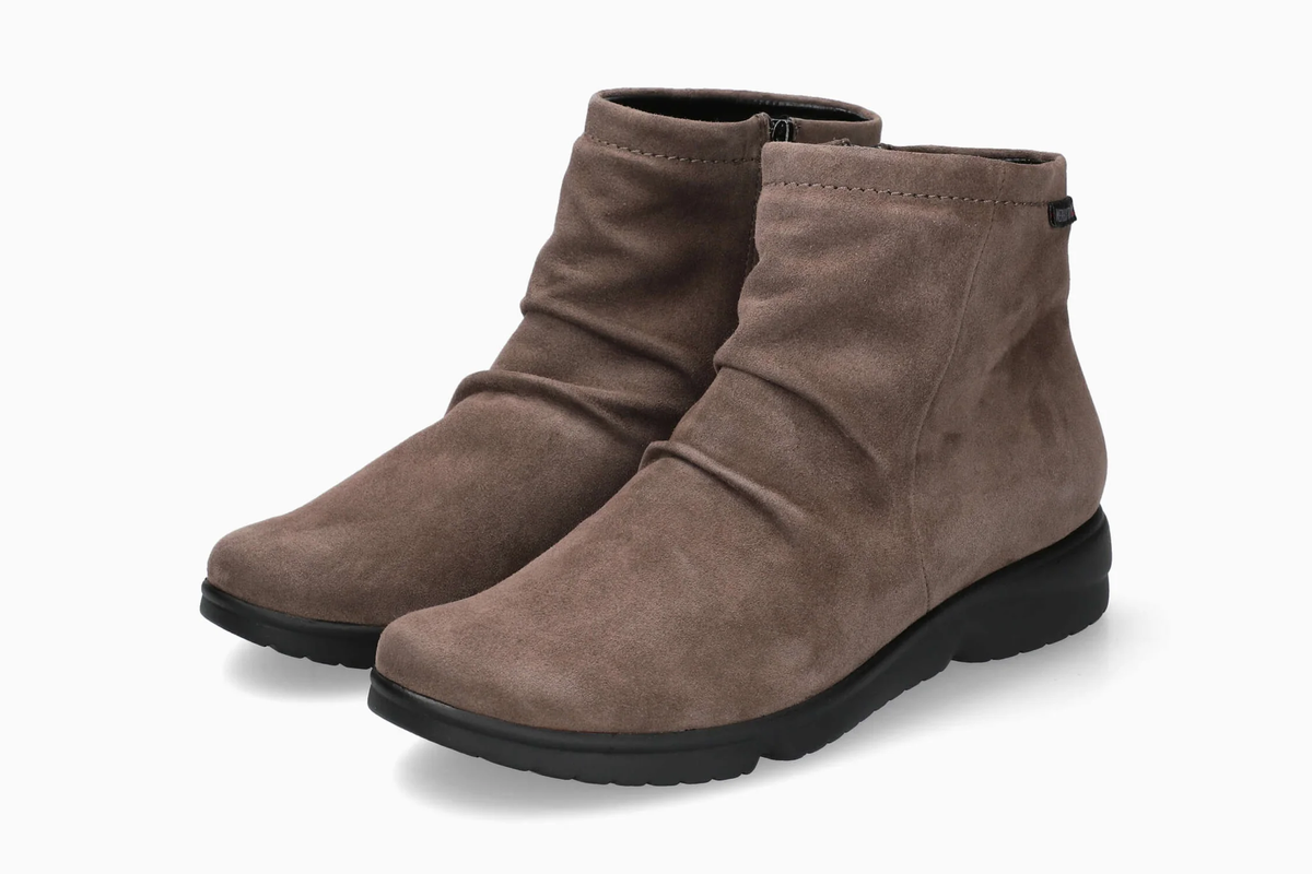 Stivaletti donna Mephisto Rezia color kaki in nabuk, vista a tre quarti