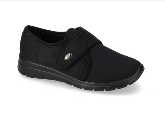 Scarpa pantofola donna Valleverde 25362 nera, vista tre quarti